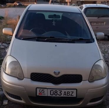 Toyota: Toyota Vitz: 2003 г., 1.3 л, Автомат, Бензин, Хэтчбэк