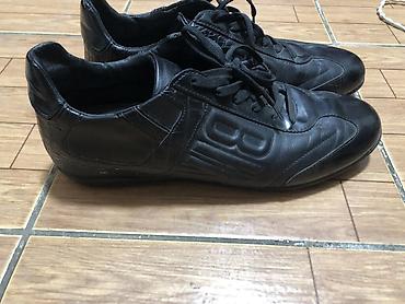 Мужские кроссовки, 43, 44, Birkenstock, Б/у, цвет - Черный at lalafo.kg Мужские кроссовки, 43, 44, Birkenstock, Б/у, цвет - Черный