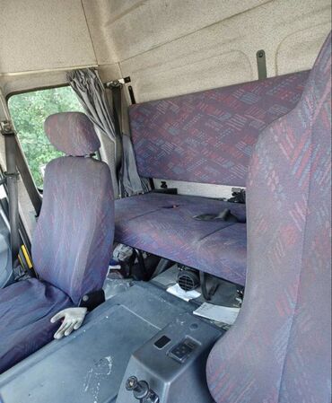 Эвакуаторы: Эвакуатор, Mercedes-Benz, 2002 г., Сдвижная — 18