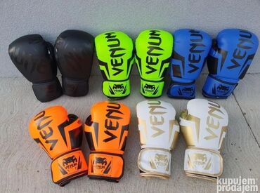 Gloves: VENUM rukavice za boks Rukavice za box Cena 2790din Venum odlicne