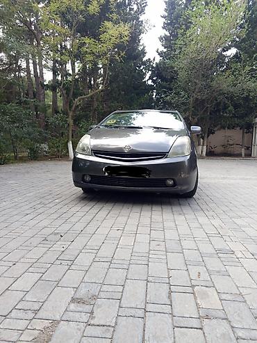 ucuz opel: Toyota Prius (2-ci nəsil, liftback) – benzin-elektrik hibrid - Kuzov — 3