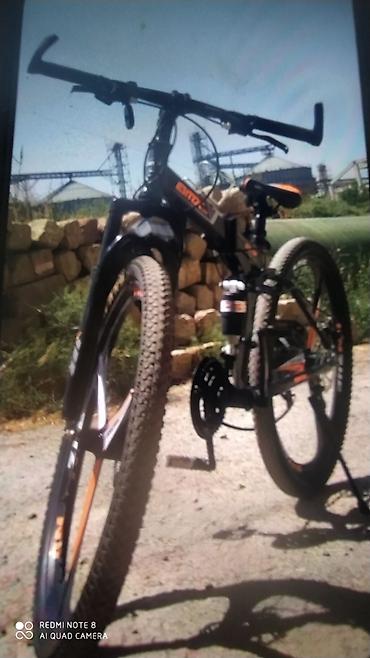 İdman velosipedləri: MTB tipli dağ velosipedi - Brend/seri yazısı: BMB (kadr üzərində qeyd — 1