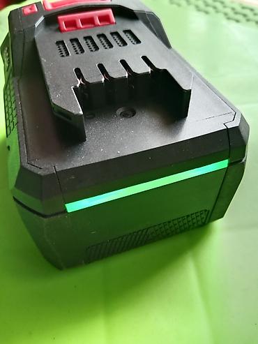 Ostala elektronika: Akumulatorska ( "SMART PAMETNA BLUTUT BATERIJA" VEOMA JAKA OD 8Ah-20V) — 20