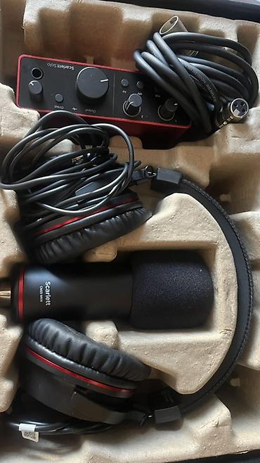 Səs kartları: Focusrite Scarlett 4i4 Solo Studio 4th gen - studio dəsti Məzmun: - — 3
