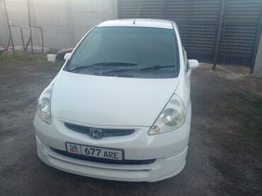 Honda: Honda Fit: 2001 г., 1.3 л, Вариатор, Бензин, Хэтчбэк