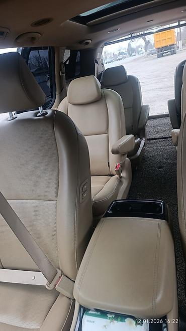 Kia: Kia Carnival: 2019 г., 2.2 л, Автомат, Дизель, Минивэн — 10