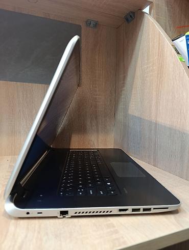 8 gb ram: HP Pavilion 17 - f023cl — 6