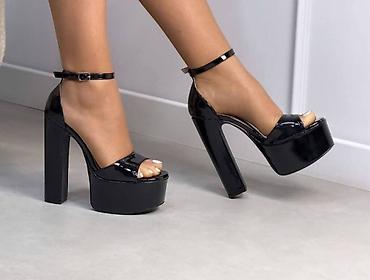 Sandale: Ženske sandale na visoku platformu i blok štiklu - Model: otvoreni — 6