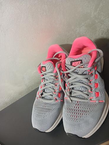 celika: Nike Air Zoom Vomero 12 – ženske patike za trčanje - Veličina: na — 3