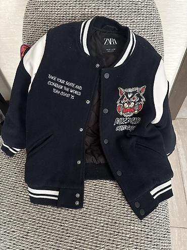 ucuz kask: ZARA uşaq bomber/varsity gödəkçəsi - Rəng: tünd göy (demək olar qara) — 4