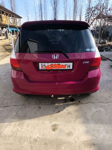 Honda: Honda Fit: 2004 г., 1.3 л, Вариатор, Бензин, Хэтчбэк — 2