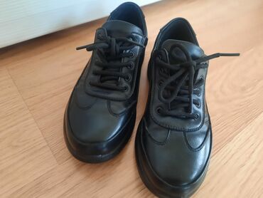 Детская обувь: ТУФЛИ ДЛЯ МАЛЬЧИКА. 35 р. ЭКО КОЖА,КАЧЕСТВА СУПЕР. 1 раз только — 7