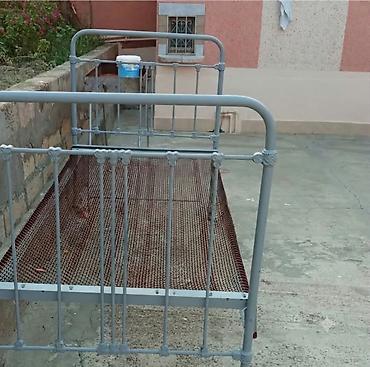 Qədimi kravat oldugu yer preküşklü vayeni çastın yanı lalafo.az -da Qədimi kravat oldugu yer preküşklü vayeni çastın yanı