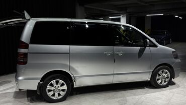 Toyota: Toyota Noah: 2003 г., 2 л, Автомат, Бензиновая, Минивэн — 9