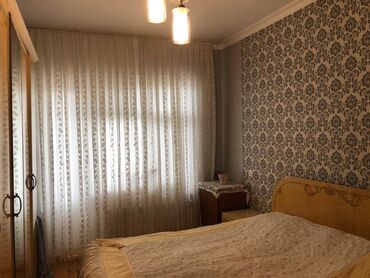 Köhnə tikili: Bakı, 4 otaqlı, Köhnə tikili, m. Xalqlar Dostluğu, 100 kv. m — 6