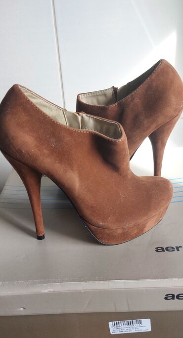 zenske cizme od antilopa: Ankle boots, 39