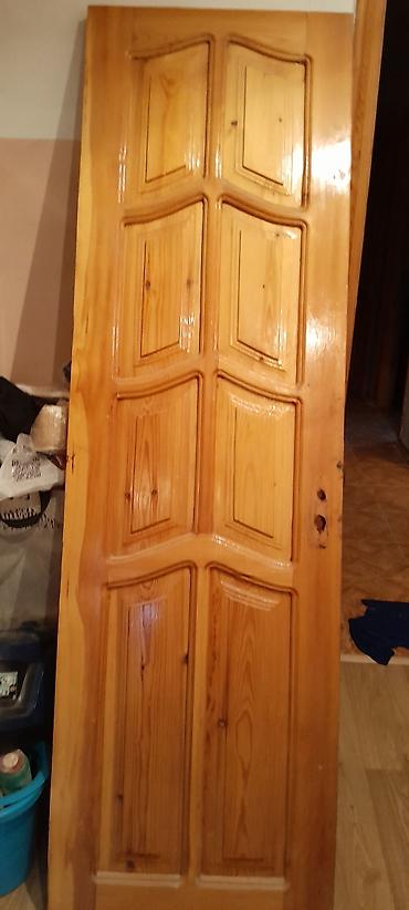 samdanlar: Taxta daxili qapı - Material: tam ağac (şam ağacı görünüşlü), təbii — 1