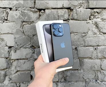 Apple iPhone: IPhone 15 Pro, Б/у, 128 ГБ, Black Titanium, Защитное стекло, Чехол, Кабель, 94 %