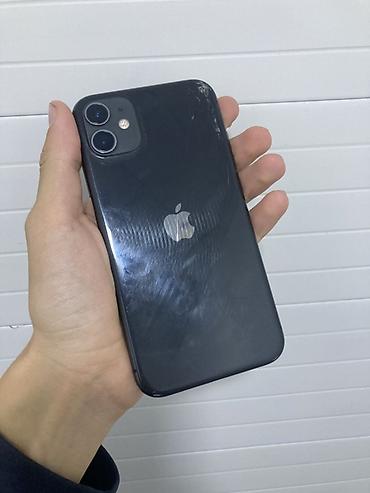 remarkable 2: IPhone 11, Б/у, 128 ГБ, Черный, Чехол, 79 % — 1