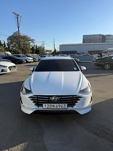 лабо автамат: Hyundai Sonata: 2019 г., 2 л, Автомат, Газ, Седан — 3