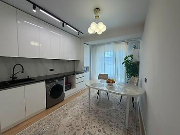 75000: 1 комната, 41 м², ул. Баха Элитка, 9 этаж — 4