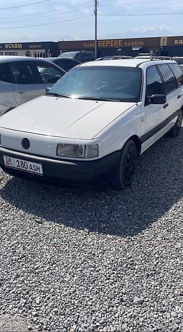 универсал 210: Volkswagen Passat Variant: 1991 г., Универсал — 2