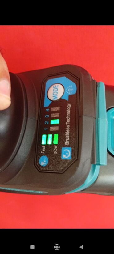 Садовые ножницы: Qaykavyort TMakota Güc-800 N.m 21 volt 15 balonlu batareya Qiyməti