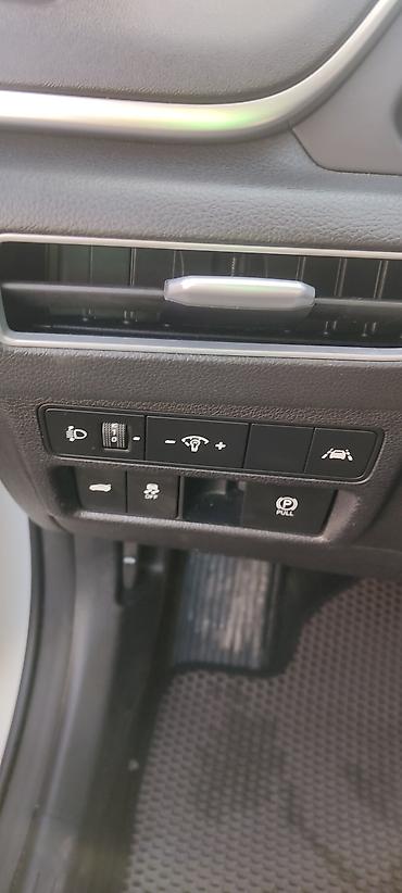 Hyundai: Hyundai Sonata: 2019 г., 2 л, Автомат, Газ, Седан — 9