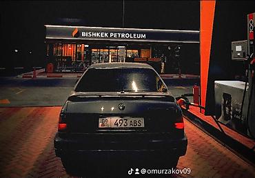 Volkswagen: Volkswagen Passat: 1990 г., 1.8 л, Седан — 7