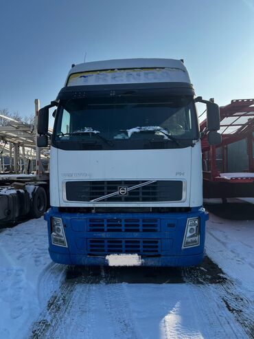 грузовики тягачи: Сүйрөгүч, Volvo, 2007 г., Тенттелген