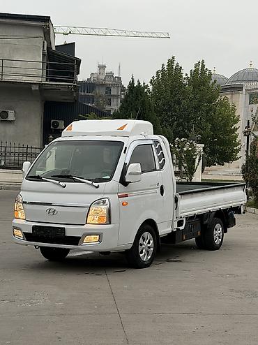 Hyundai Porter: 2022 г., 2.5 л, Автомат, Дизель