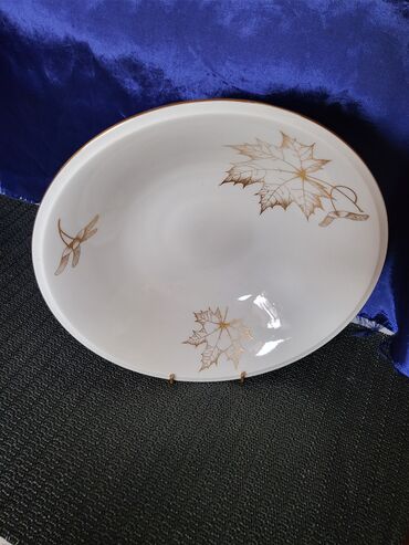 Činije: Cinija Freiberger porcelan Nemacka iz 1950g+. Cinija je perfektna sve na lalafo.rs — 3 Činije: Cinija Freiberger porcelan Nemacka iz 1950g+. Cinija je perfektna sve — 3