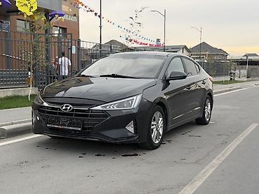 Hyundai Elantra: 2020 г., 2 л, Автомат, Бензин, Седан
