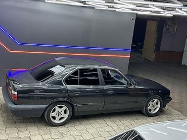 a 210: BMW 5 series: 1991 г., 2.5 л, Механика, Бензин, Седан — 1