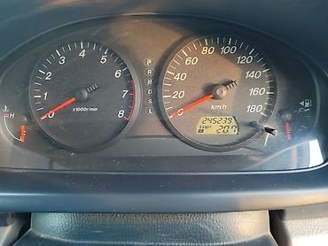 Mazda: Mazda Verisa: 2003 г., Хэтчбэк — 8