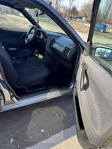 Volkswagen: Volkswagen Passat Variant: 1989 г., 1.8 л, Механика, Бензин, Универсал — 7