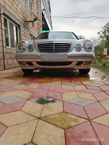 turbo.az c220: Mercedes-Benz E 240: 2.6 l | 2000 il Sedan — 7