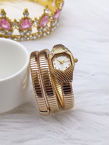 qadın cemperləri: Yeni, Qol saatı, Just Cavalli