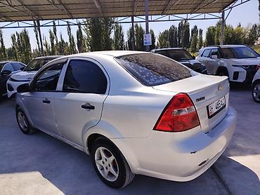 перекупщик авто: Chevrolet Aveo: 2008 г., 1.6 л, Механика, Бензин, Седан — 2