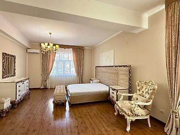 Продажа домов: Дом, 350 м², 6 комнат, Дизайнерский ремонт — 8