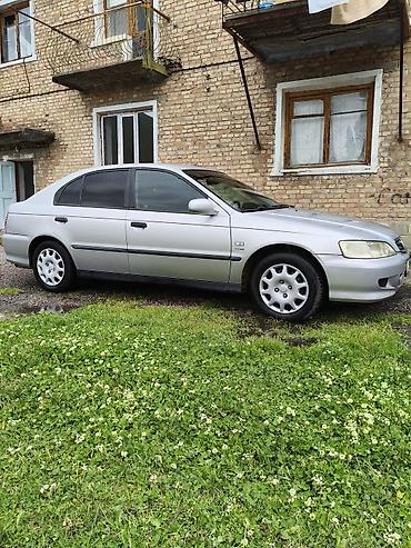 mazda cronos 626: Honda Accord: 2001 г., 1.8 л, Механика, Бензин, Лифтбек — 6