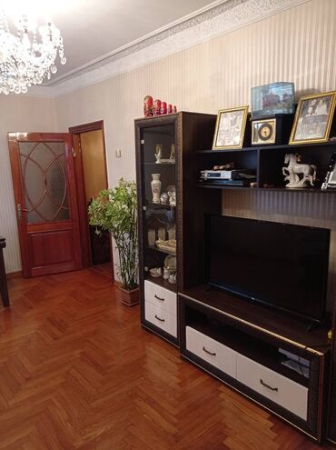 Köhnə tikili: Bakı, 2 otaqlı, Köhnə tikili, m. Həzi Aslanov, 63 kv. m — 3