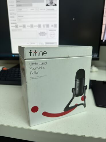 Студийные микрофоны: Студийный микрофон Fifine K678 в идеальном состоянии. Торг только с