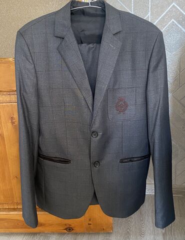 костюм: Костюм 6XL (EU 52), цвет - Серый
