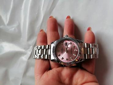 Ručni satovi: Ženski ručni satovi – elegantni modeli sa metalnim narukvicama - — 2