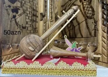 Saz: Azərbaycanın milli musiqi alətləri miniatur dekorativ fiqurları — 5