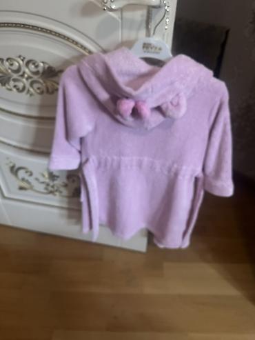 hello kitty: Uşaq üçün kapüşonlu xalat 4-6 yawa kimi - Rəng: açıq — 2