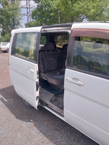nissan quest: Nissan Serena: 2000 г., 2 л, Вариатор, Бензин, Минивэн
