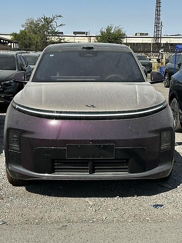byd e3: Lixiang L9: 2026 г., Автомат, Гибрид, Кроссовер — 1