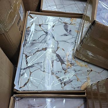 Ostalo: Dekorativni zidni paneli – 10 komada (60x60 cm) Paneli imaju moderan — 13